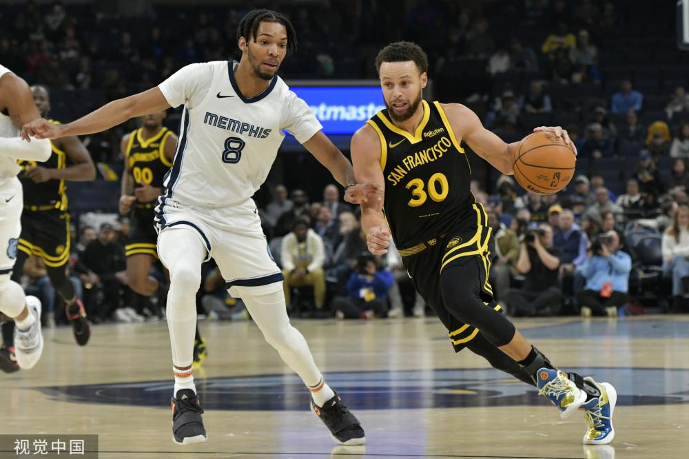 中的地位 中的地位