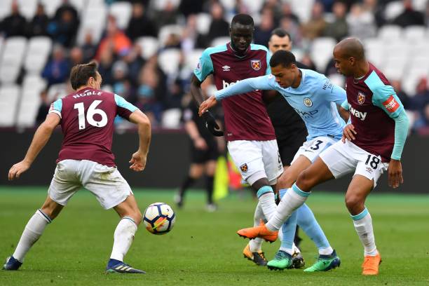 项深受全球 项深受全球