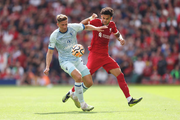 状态起伏的 状态起伏的